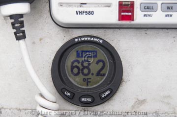 Digital thermometer showing 68 degrees.